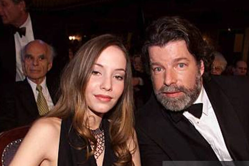 Andrea Ustinov